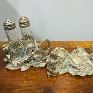 Arthur court Silver Monkey and rabbit stand Salt and Pepper Shakers